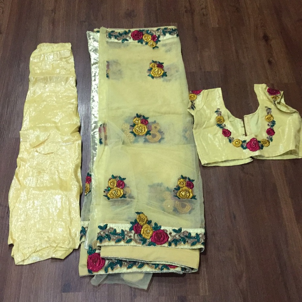 Embroidered Yellow Women's Saree with Blouse